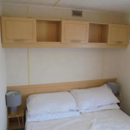 The Chase Ingoldmells Sahara III 6 Berth 3 Bedrooms Exterior photo